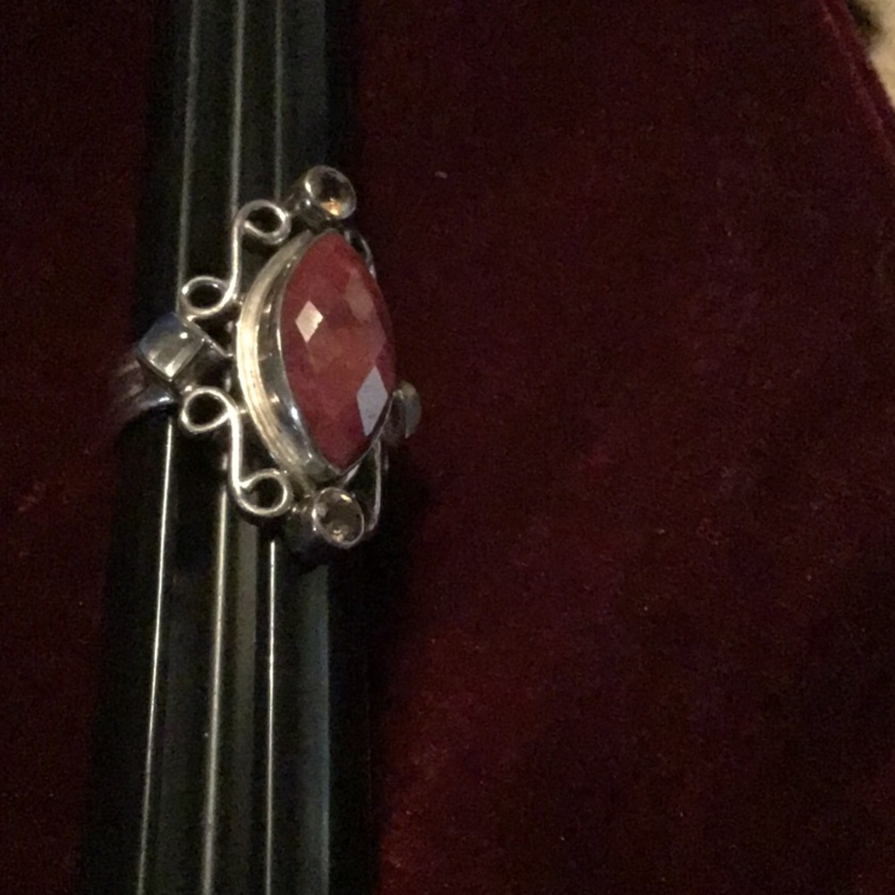 GORGEOUS Nicki BUTLER (NB) STERLING SILVER RING! - Picture 2 of 6